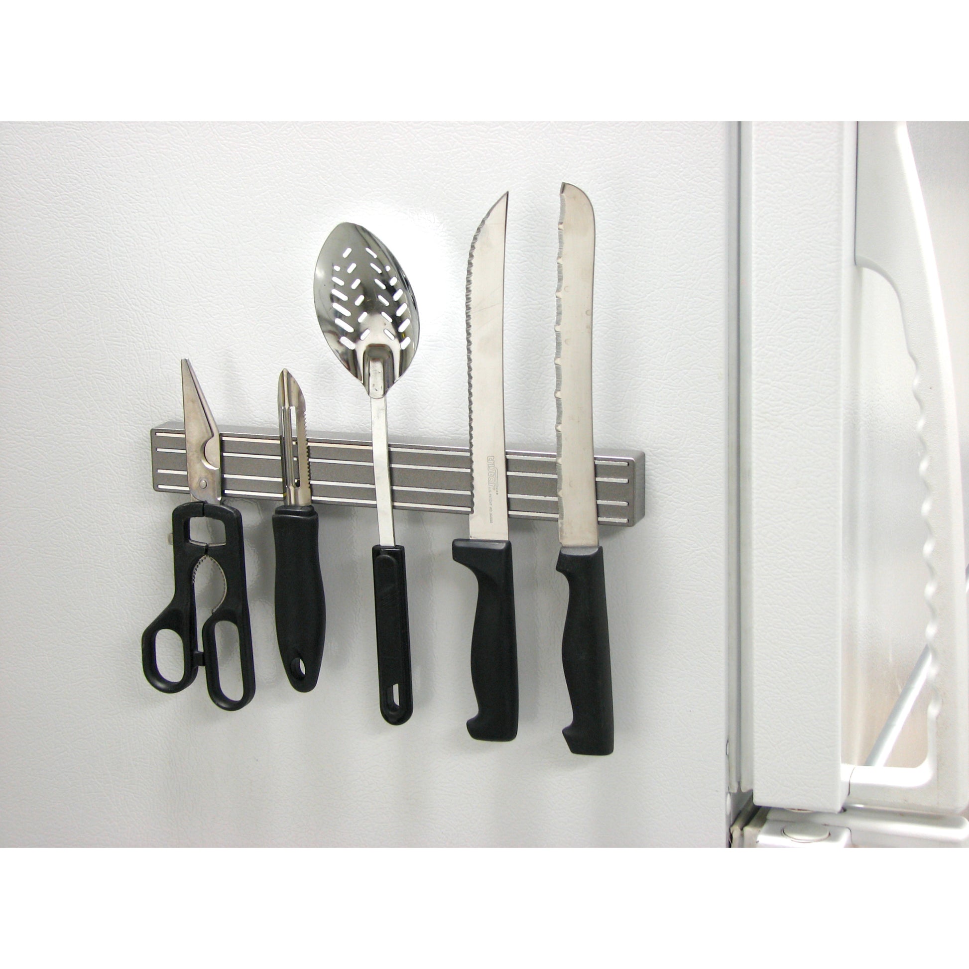 Load image into Gallery viewer, 07576 12&quot; Magnetic Tool Bar¸ Magnetic Mount - In Use
