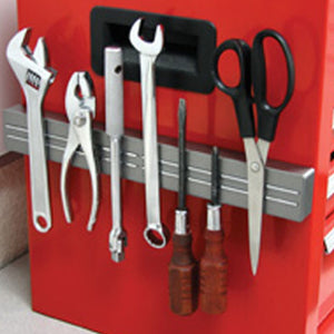 07576 12" Magnetic Tool Bar¸ Magnetic Mount - In Use