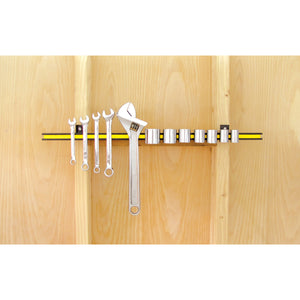 07661 24" Magnetic Tool Bar¸ Screw Mount - In Use
