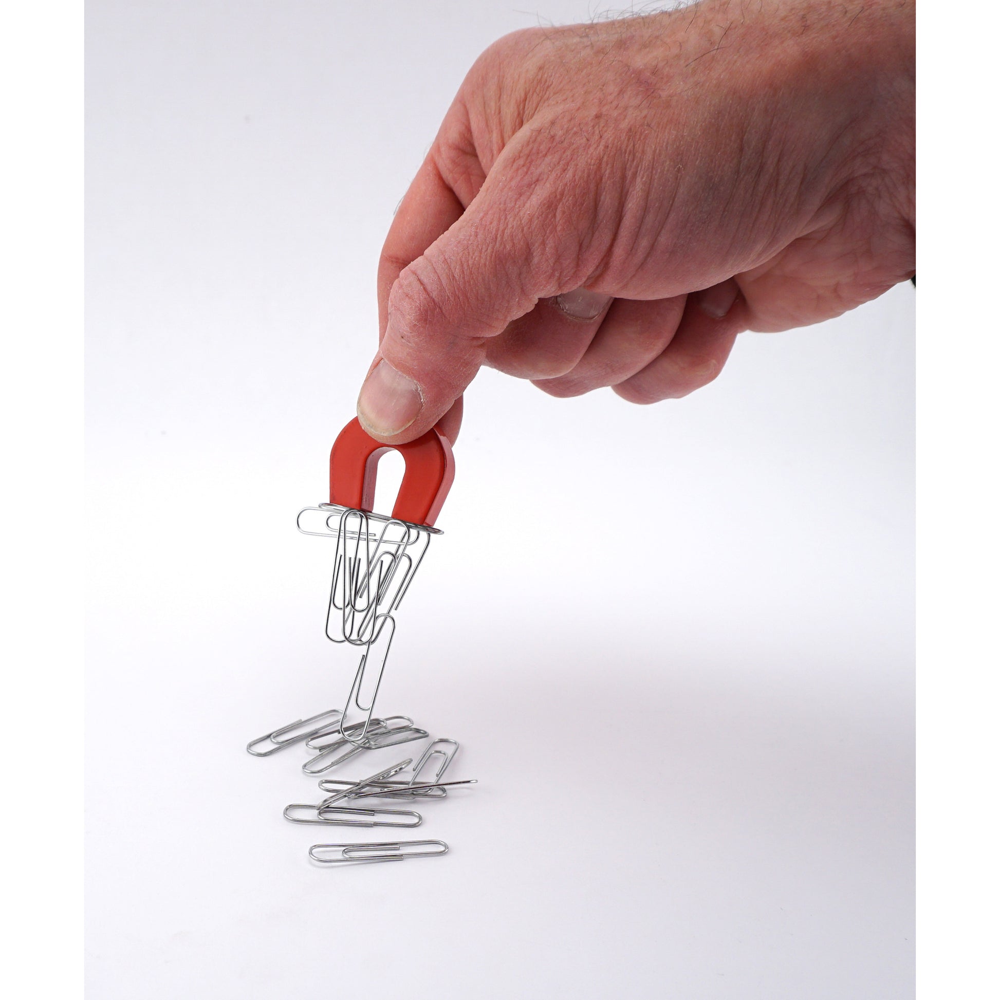 Load image into Gallery viewer, 07279 Alnico Horseshoe Magnet with Keeper - In Use