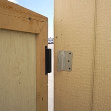 Load image into Gallery viewer, AM3/RM100C Ceramic Latch Magnet - In Use