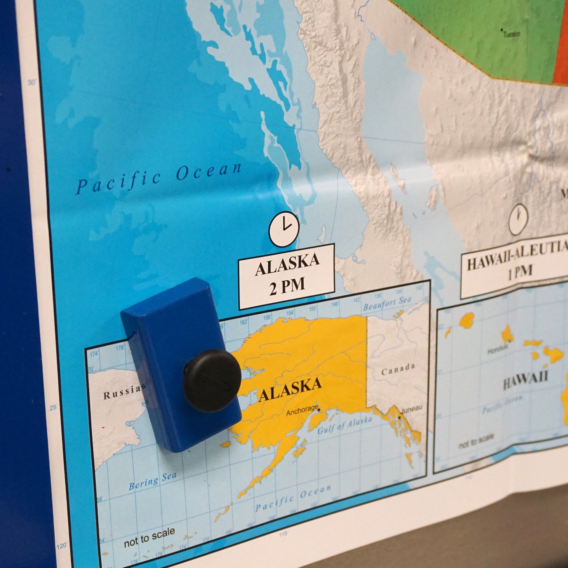 Load image into Gallery viewer, HMKS-A Ceramic Rectangular Base Magnet with Knob - In Use