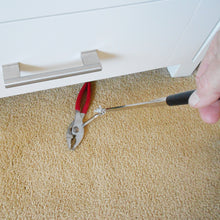 Load image into Gallery viewer, 07227 Extra-long Extendable Magnetic Pick-Up Tool with Locking Hinge - Picking Up