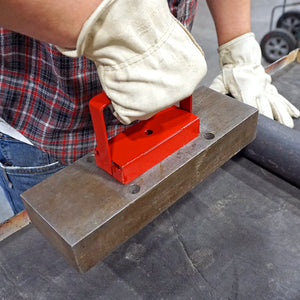 07210 Heavy-Duty Handle Magnet - In Use