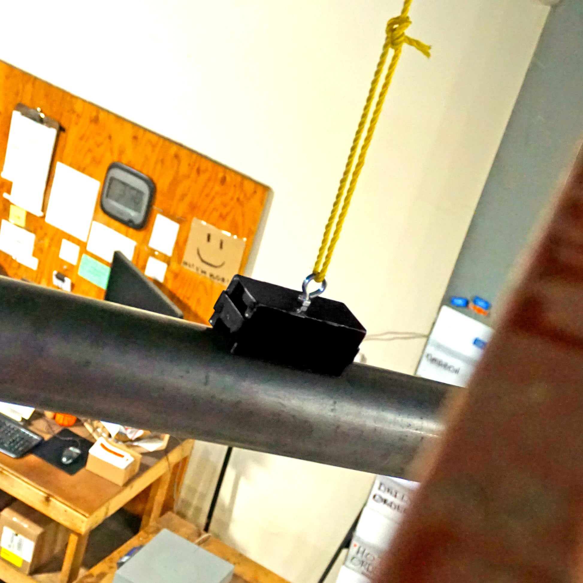 Load image into Gallery viewer, RM-225 Heavy-Duty Holding and Retrieving Magnet - Img in Use