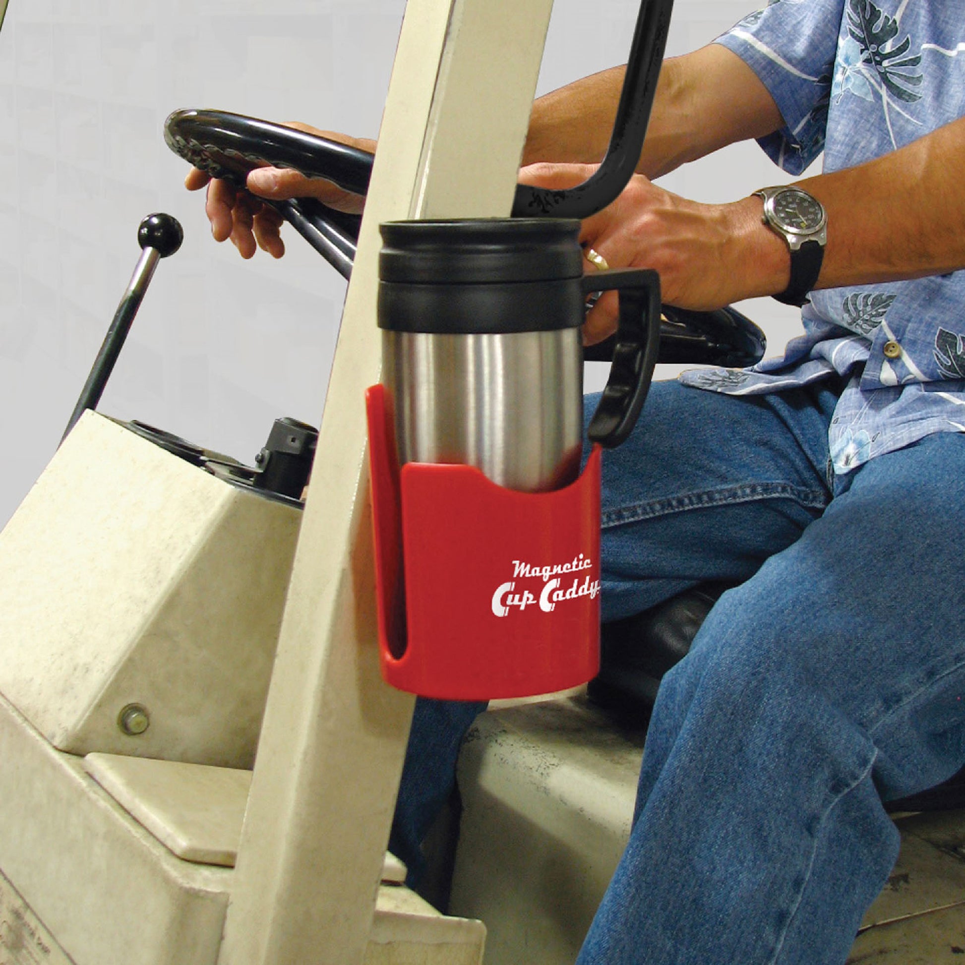 Load image into Gallery viewer, 07615 Magnetic Cup Caddy™ Plus, Red - In Use