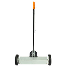 Load image into Gallery viewer, 07543 Magnetic Floor Sweeper with Quick Release - Bottom View