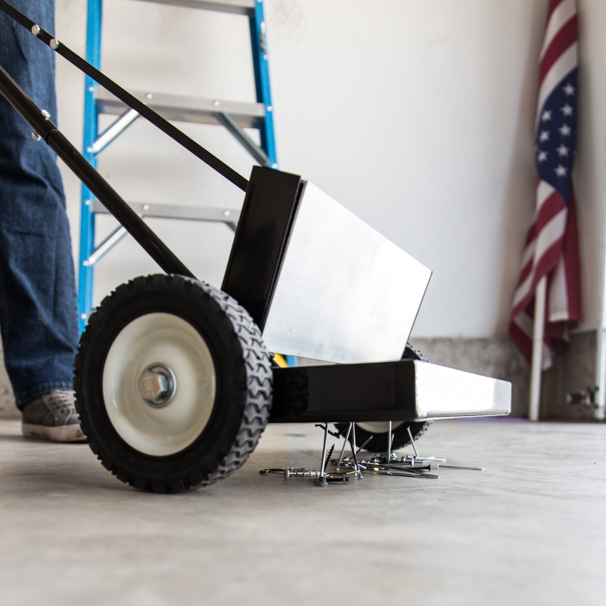 Load image into Gallery viewer, MFSM14RX Magnetic Floor Sweeper with Quick Release - In Use