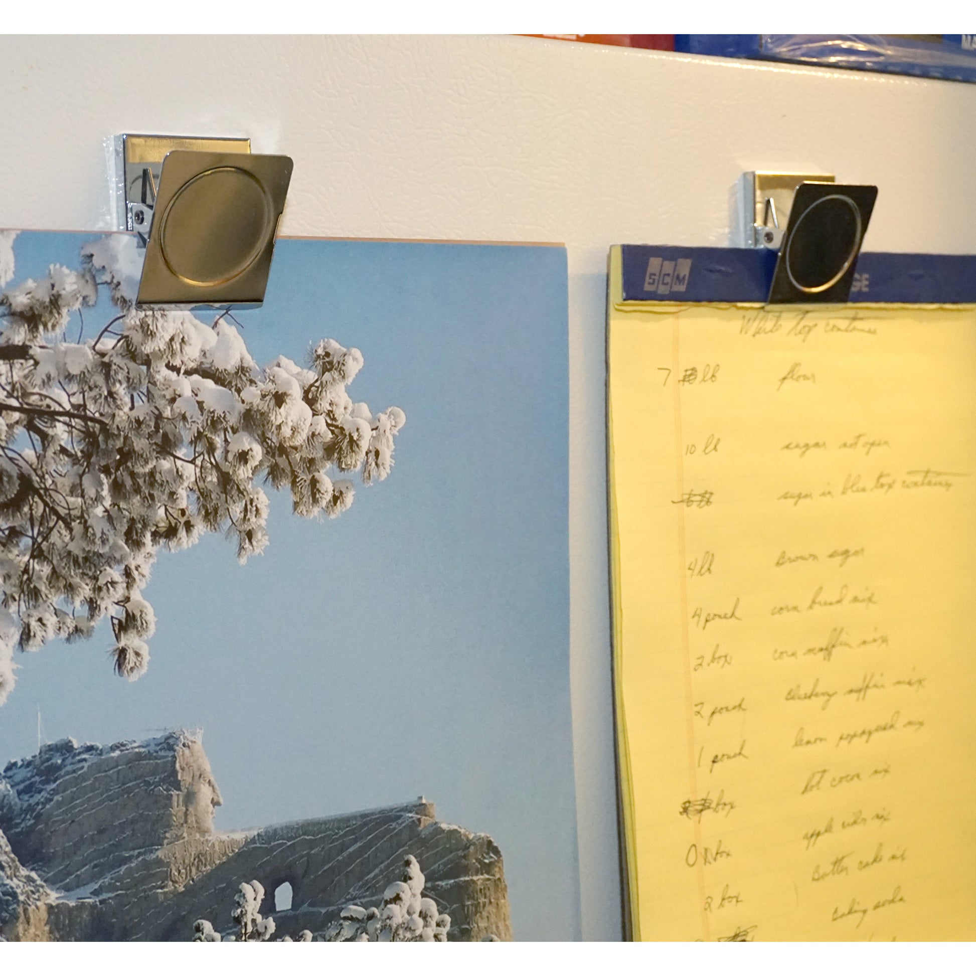 Load image into Gallery viewer, 08019 Magnetic Metal Clips (2pk) - In Use