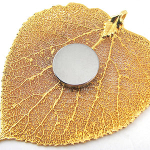 07526 Neodymium Disc Magnets with Adhesive (12pk) - In Use