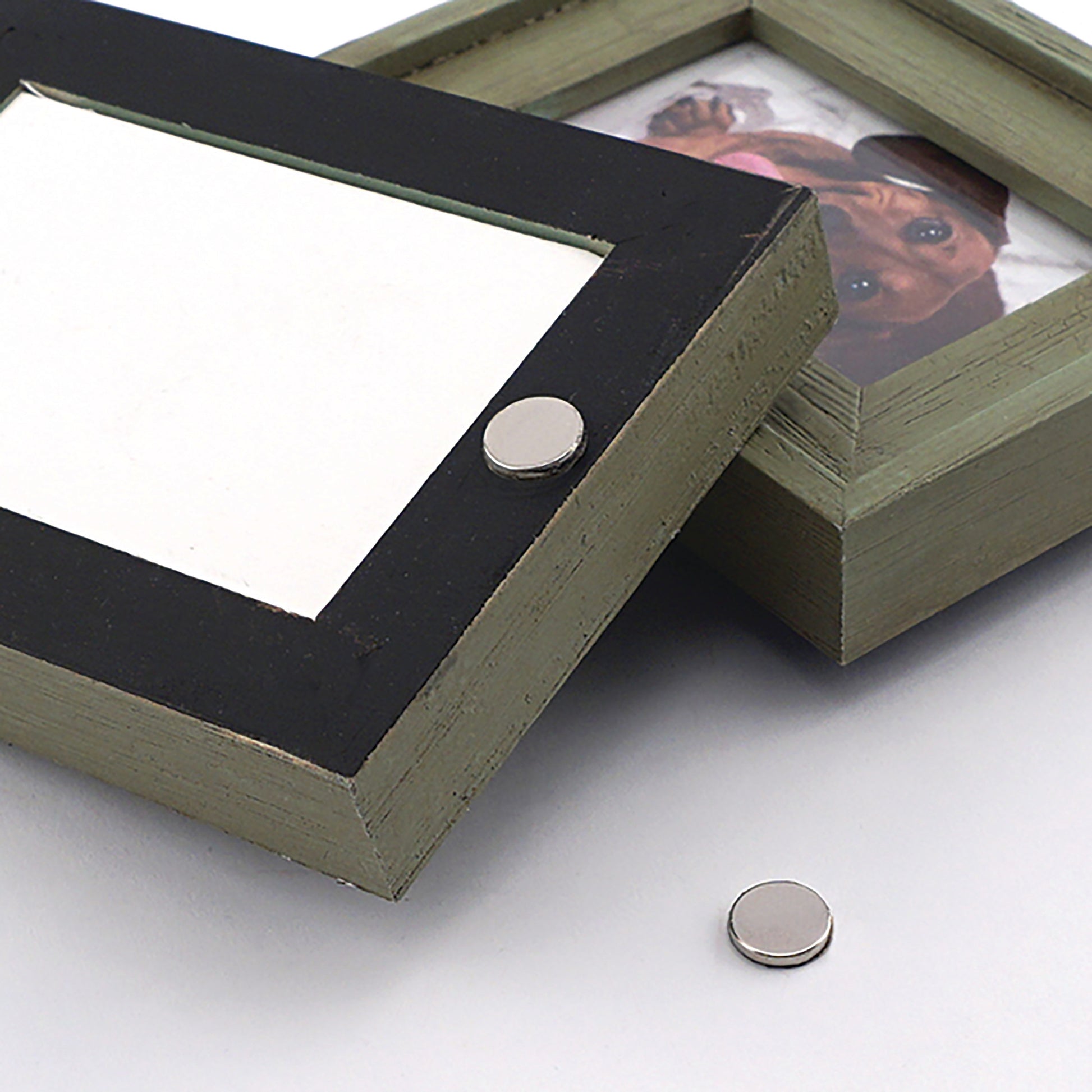 Load image into Gallery viewer, 07527 Neodymium Disc Magnets with Adhesive (8pk) - In Use