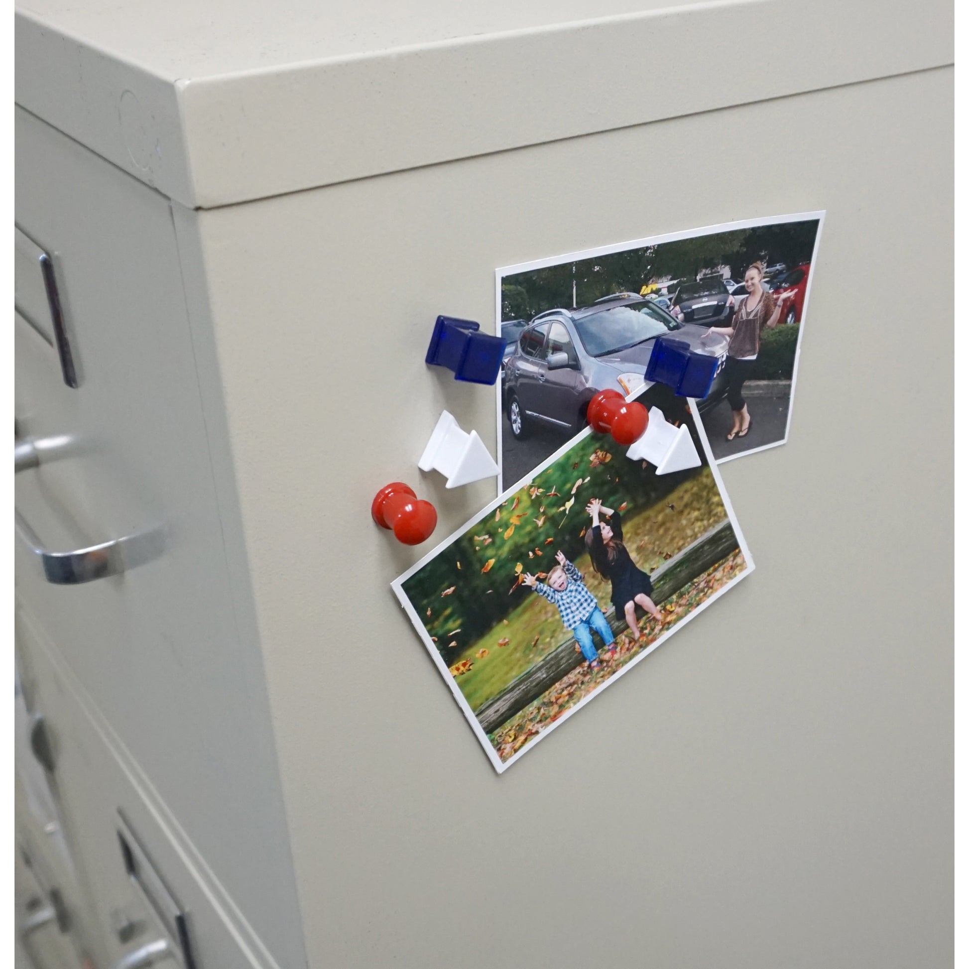 Load image into Gallery viewer, 07507 Neodymium Magnetic Push Pins (6pk) - In Use
