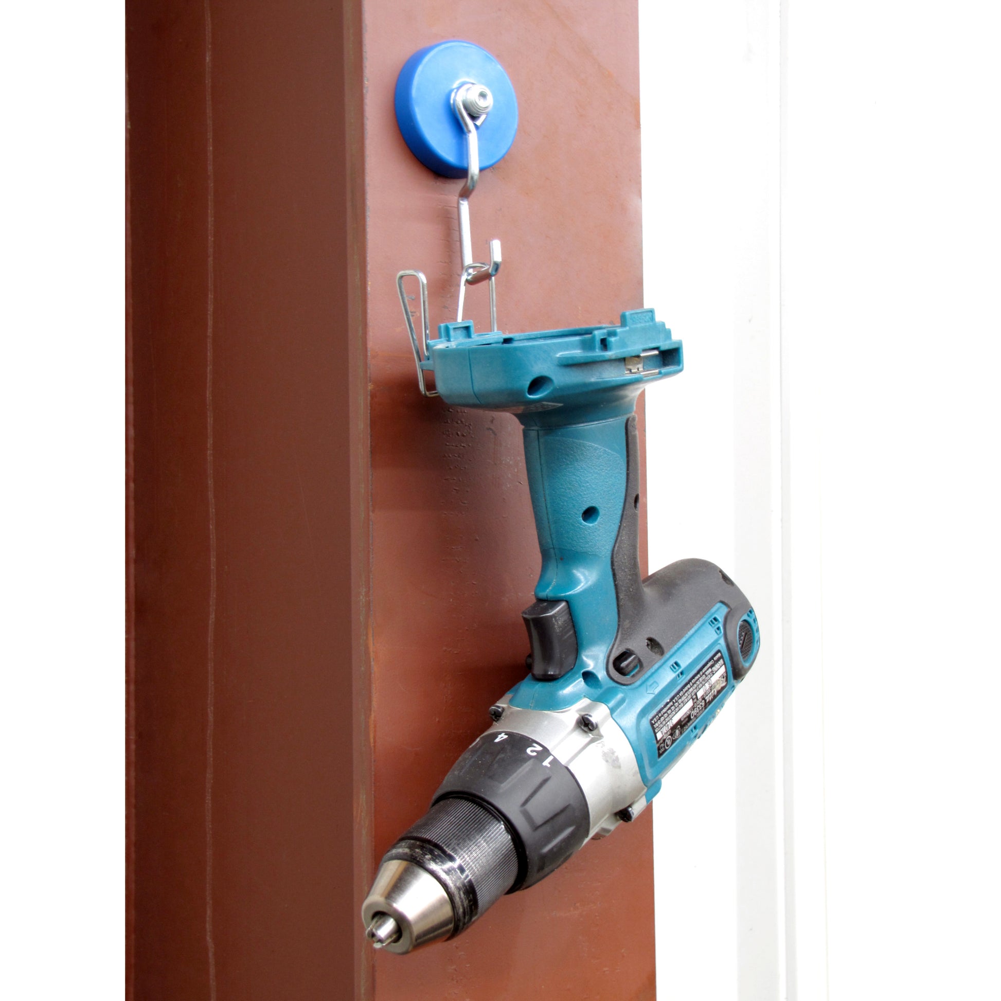 Load image into Gallery viewer, 07529 Reversible Magnetic Hook - In Use