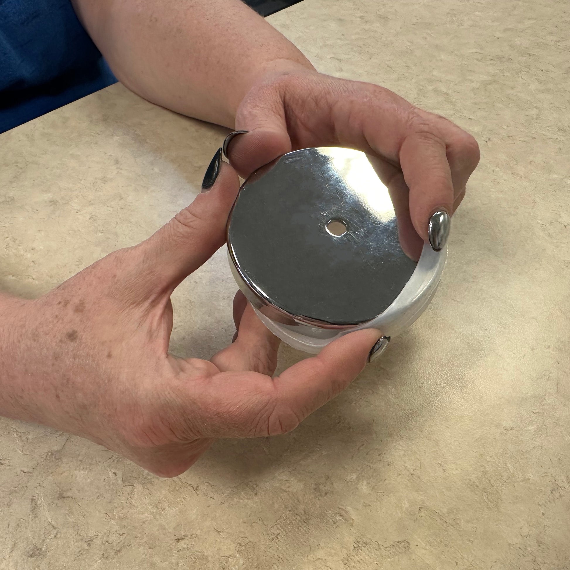 Load image into Gallery viewer, RC-RB80 Rubber Cover for Round Base Magnet - In Use